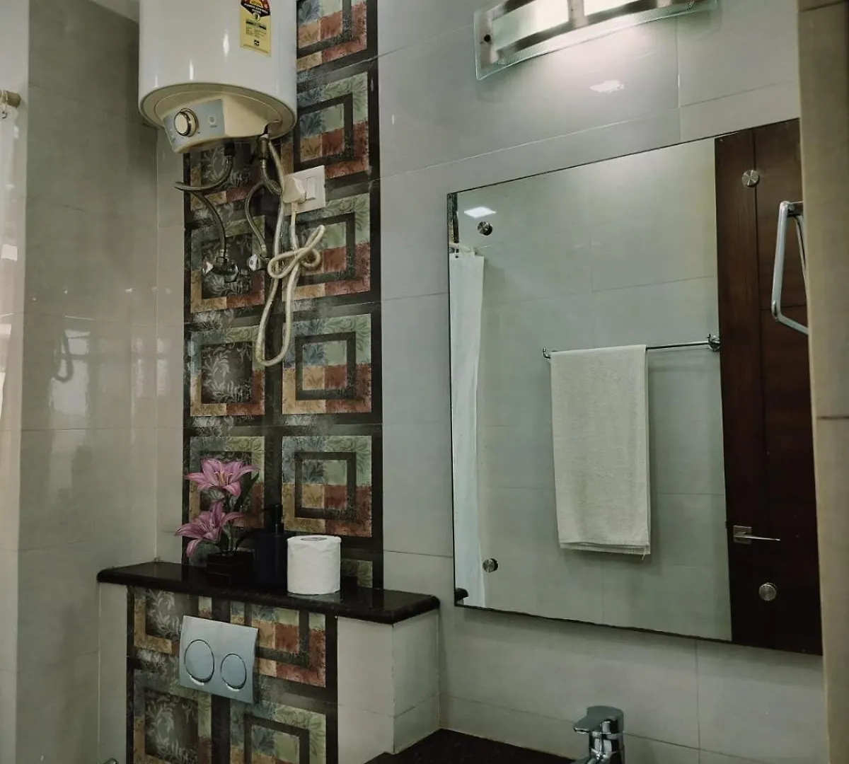 Studio And 1Bhk Apartments 구르가온