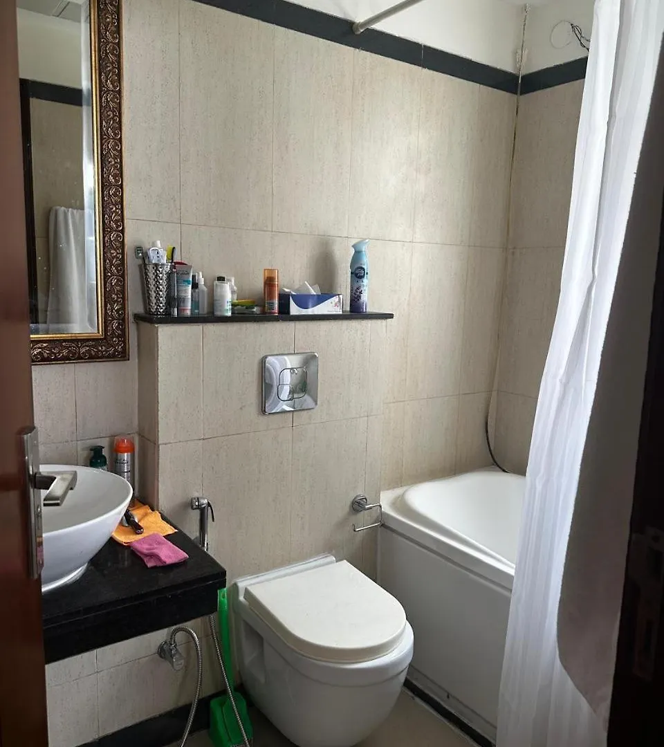 Studio And 1Bhk Apartments 구르가온