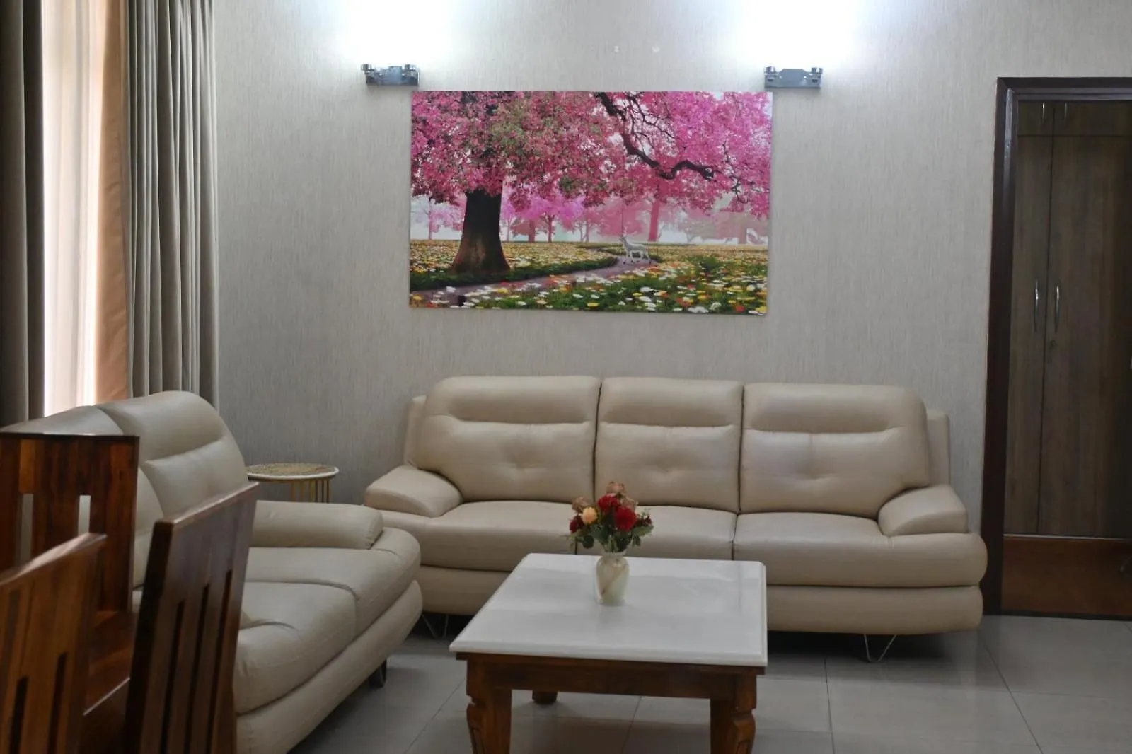 Studio And 1Bhk Apartments 구르가온