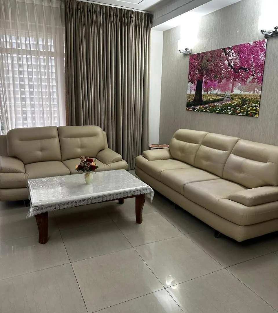 Studio And 1Bhk Apartments 구르가온