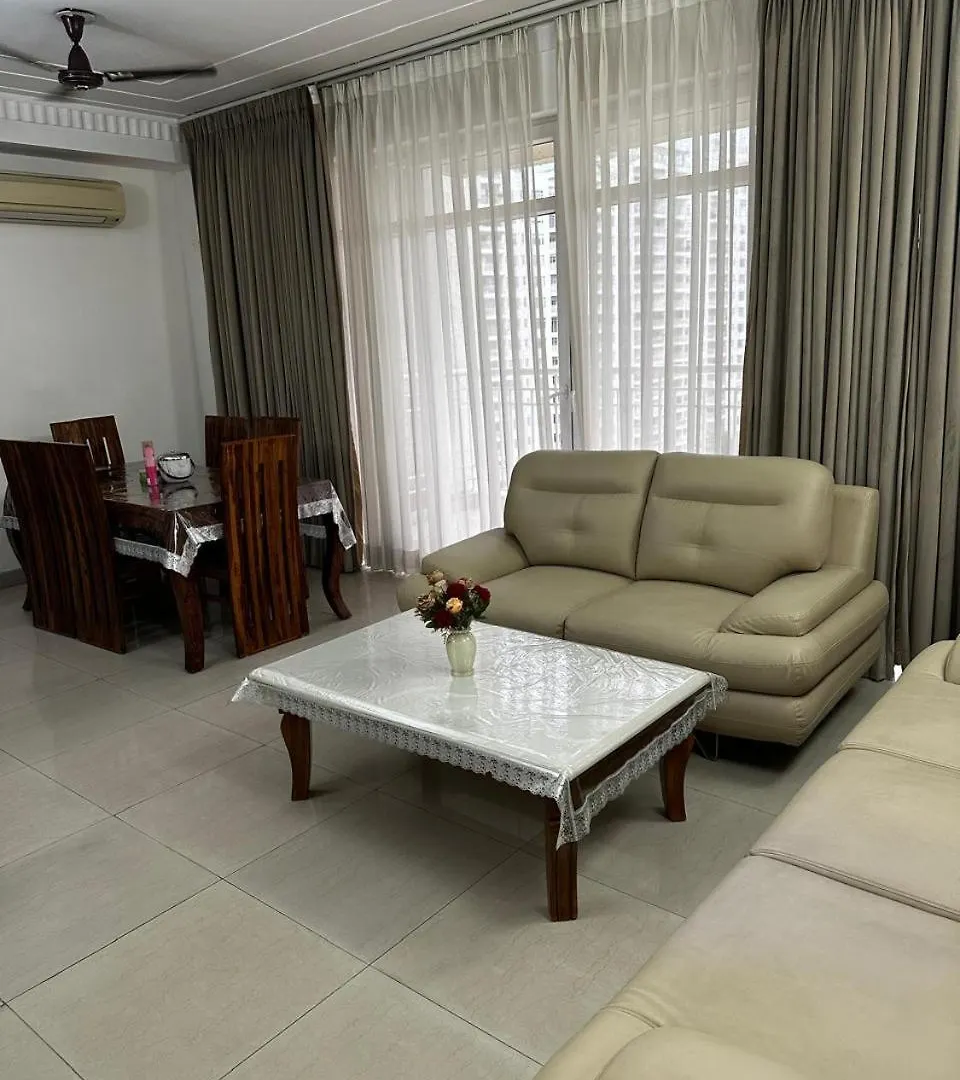 Studio And 1Bhk Apartments 구르가온