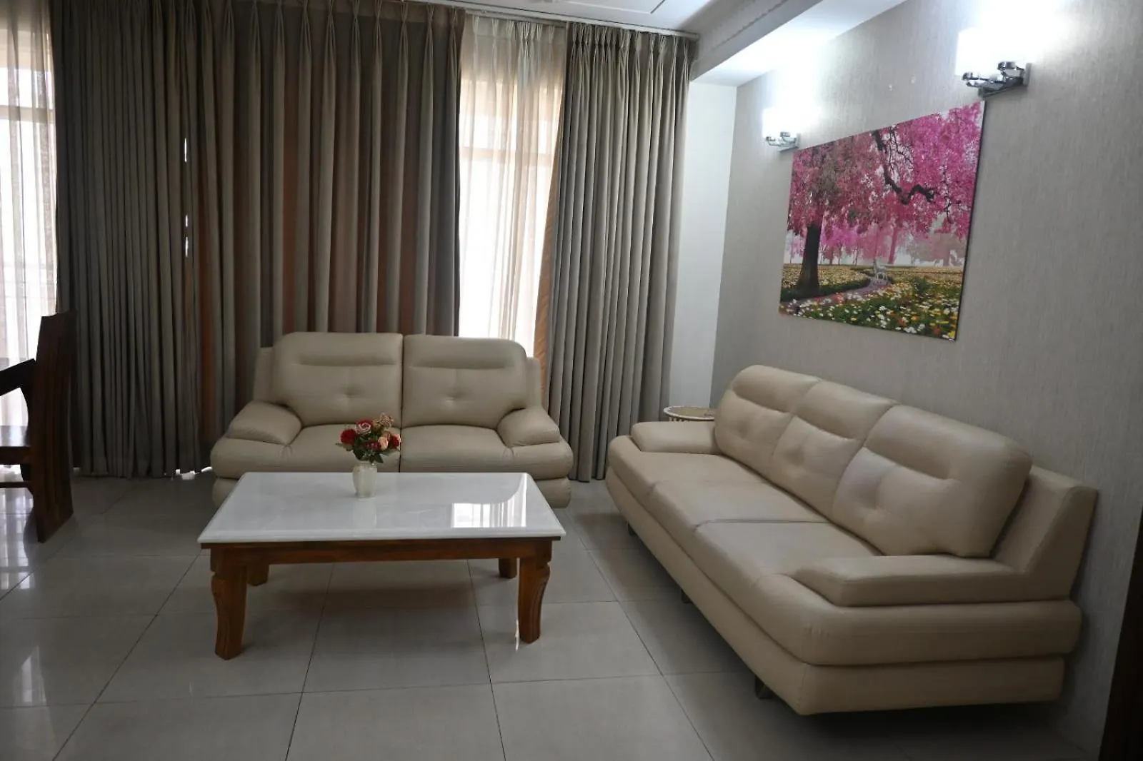 Studio And 1Bhk Apartments 구르가온